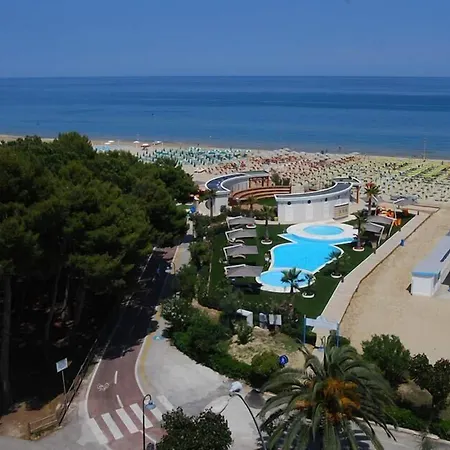 ホテル Sporting アルバ・アドリアティカ